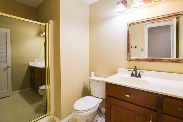 404 Highland Church Road, Paducah, KY 42001