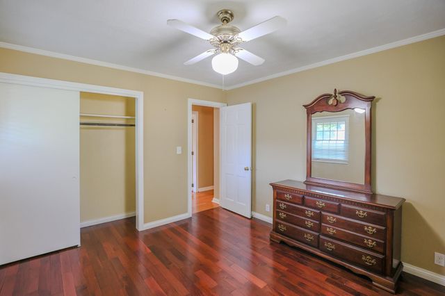 404 Highland Church Road, Paducah, KY 42001