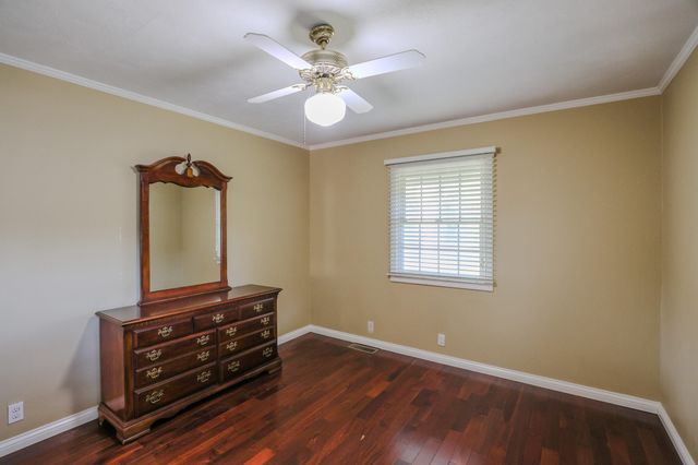 404 Highland Church Road, Paducah, KY 42001