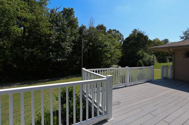 404 Highland Church Road, Paducah, KY 42001