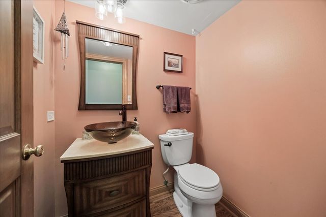 512 68th Street, Downers Grove, IL 60516