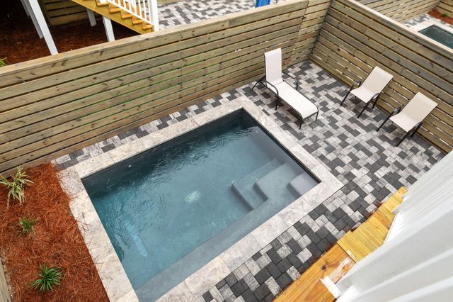 112 E Huron Avenue, Folly Beach, SC 29439