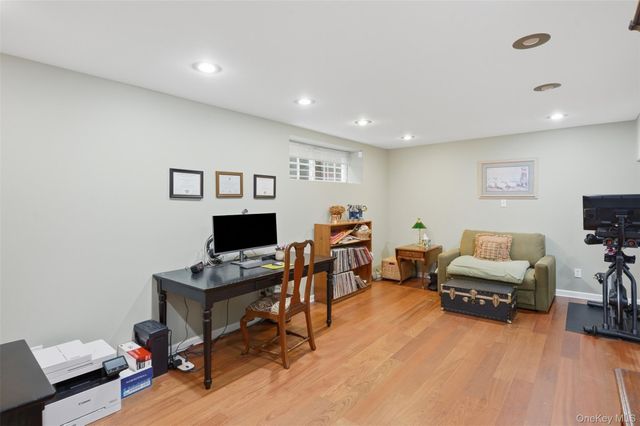 179 Isis Drive 3F, Newburgh, NY 12550
