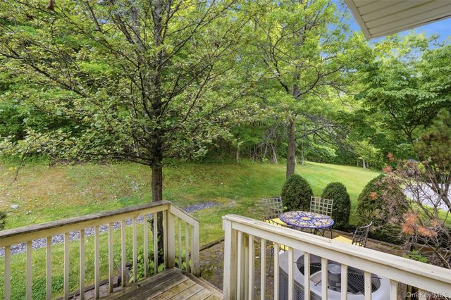 179 Isis Drive 3F, Newburgh, NY 12550