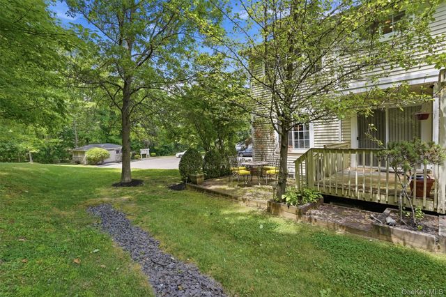 179 Isis Drive 3F, Newburgh, NY 12550