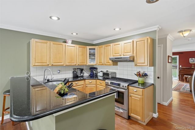 179 Isis Drive 3F, Newburgh, NY 12550