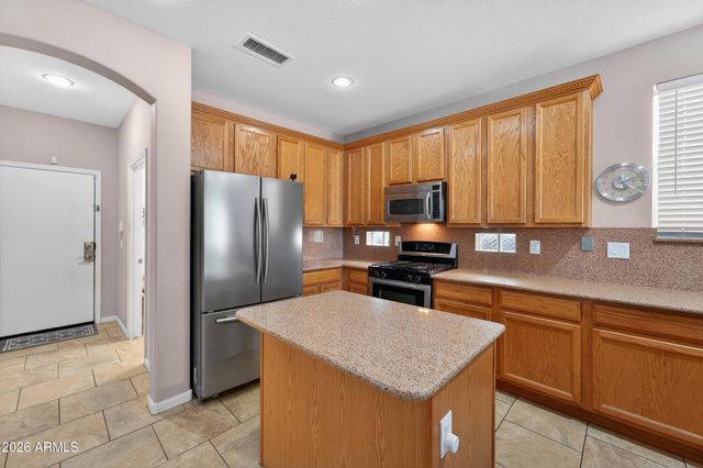 13849 W LISBON Lane, Surprise, AZ 85379