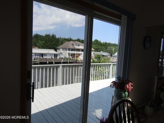 63 Cedar Run Road, Bayville, NJ 08721