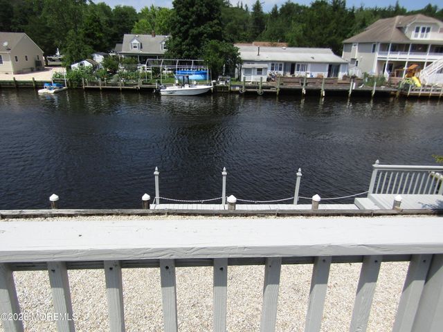 63 Cedar Run Road, Bayville, NJ 08721