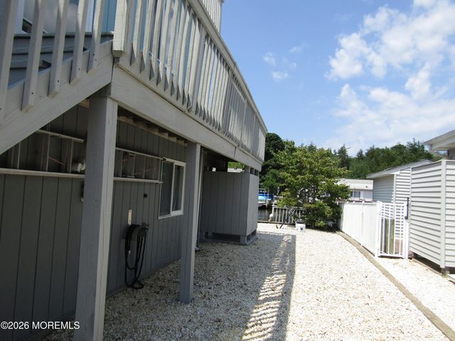 63 Cedar Run Road, Bayville, NJ 08721