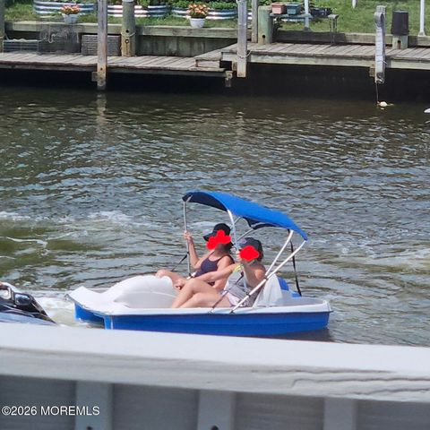 63 Cedar Run Road, Bayville, NJ 08721