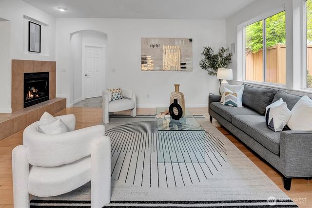 20317 129th Avenue NE, Woodinville, WA 98072