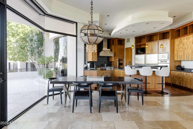 7451 N LAS BRISAS Lane, Paradise Valley, AZ 85253