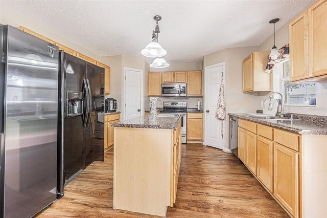 2706 MINGO DR, Land O Lakes, FL 34638