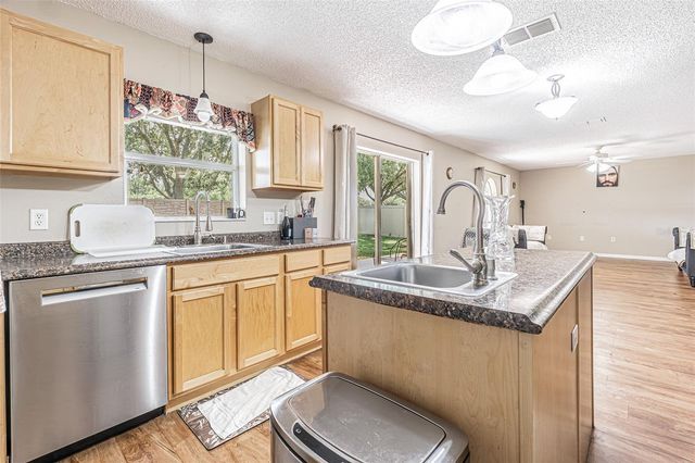 2706 MINGO DR, Land O Lakes, FL 34638