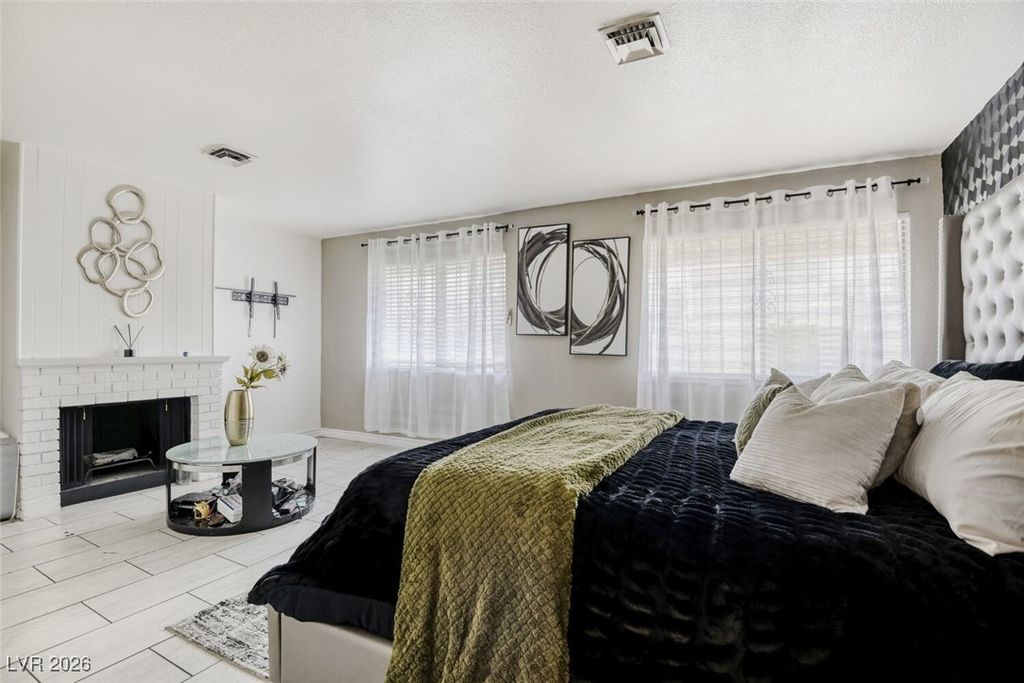 Image 11 of property listing at 2765 Heritage Court, Las Vegas, NV 89121