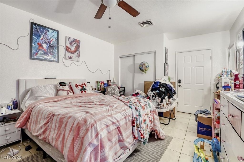 Image 12 of property listing at 2765 Heritage Court, Las Vegas, NV 89121