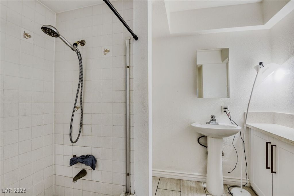 Image 14 of property listing at 2765 Heritage Court, Las Vegas, NV 89121