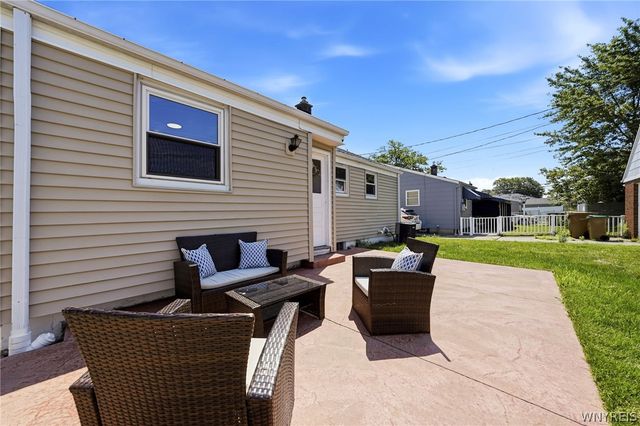 83 Loretto Drive, Cheektowaga, NY 14225