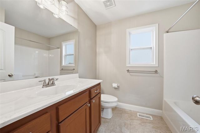 1017 Bay Hill Boulevard, Union, MO 63084