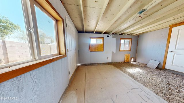 1727 S CARDINAL Drive, Apache Junction, AZ 85120