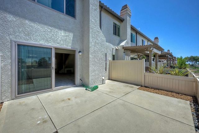 6805 Briarwood Drive, Carlsbad, CA 92011