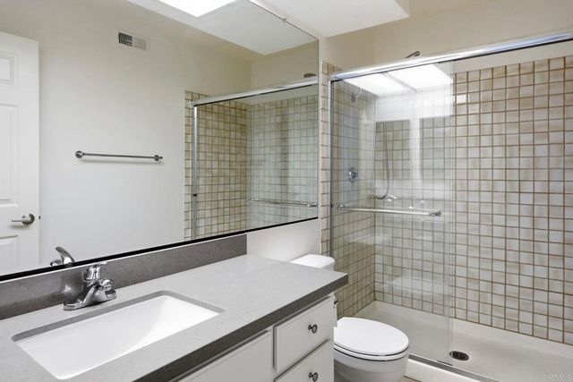 6805 Briarwood Drive, Carlsbad, CA 92011