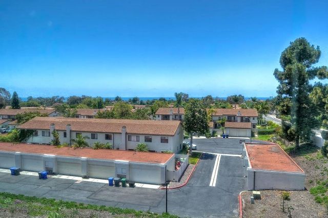 6805 Briarwood Drive, Carlsbad, CA 92011