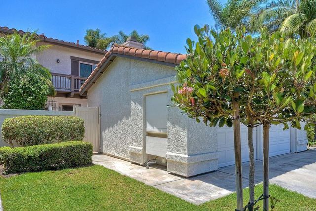 6805 Briarwood Drive, Carlsbad, CA 92011