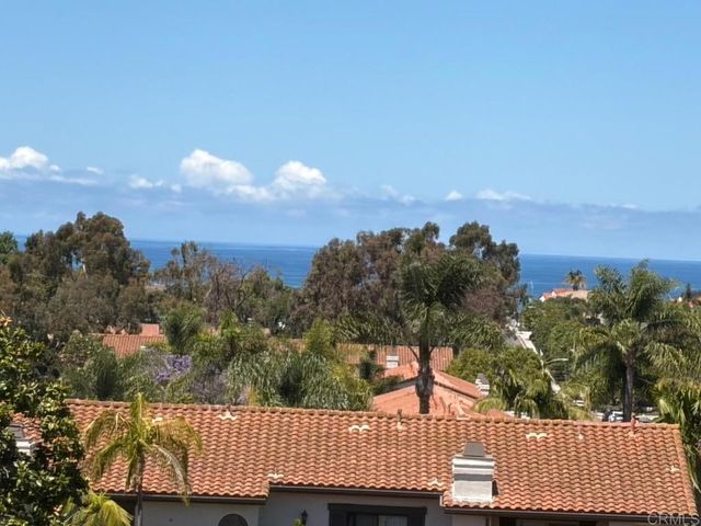 6805 Briarwood Drive, Carlsbad, CA 92011