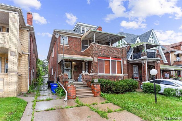 3290 Calvert Street, Detroit, MI 48206
