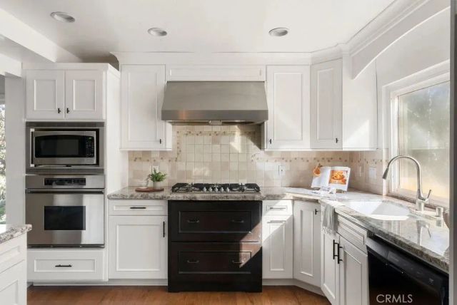 24751 Woodhill Ln, Lake Forest, CA 92630