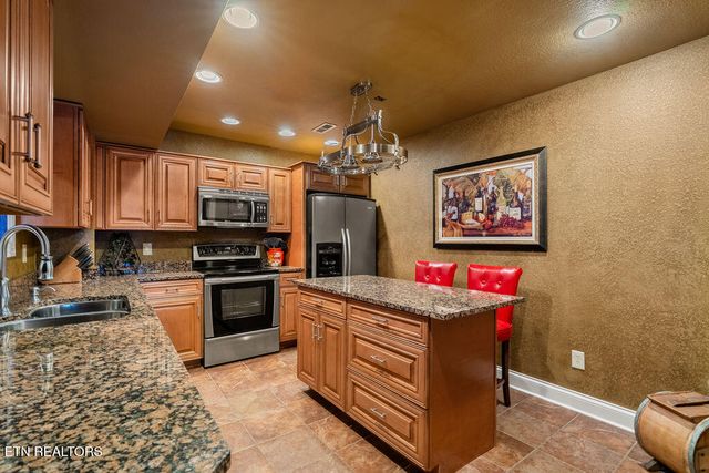 1150 Appaloosa Way, Knoxville, TN 37922