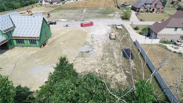 2096 Laurel Ridge Dr, Jefferson Hills, PA 15025