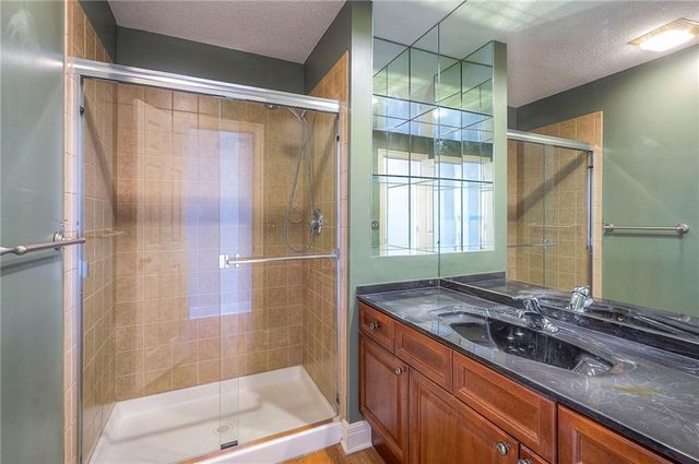 13423 Pennsylvania Court, Kansas City, MO 64145