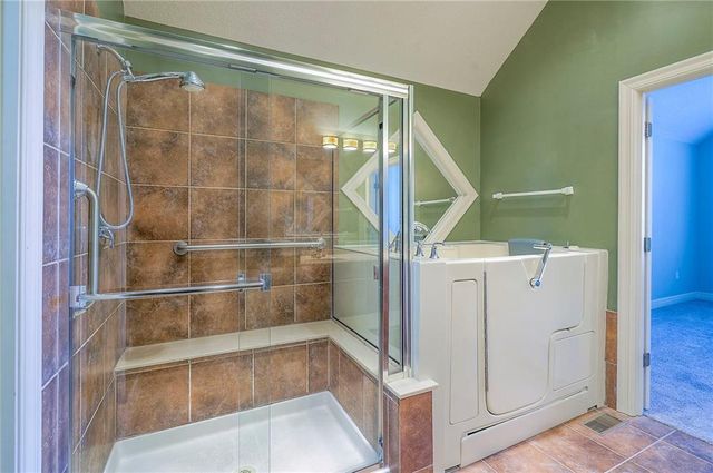 13423 Pennsylvania Court, Kansas City, MO 64145