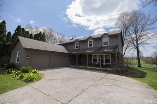 435 N Cherry Wood Lane, Muncie, IN 47304