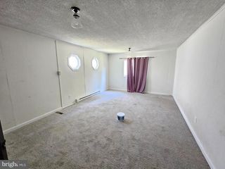 941 CONEWAGO CREEK RD, Manchester, PA 17345