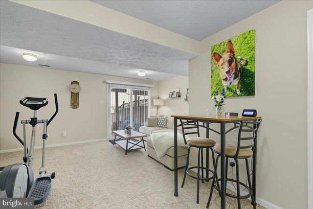 5213 CASTLESTONE DR, Baltimore, MD 21237