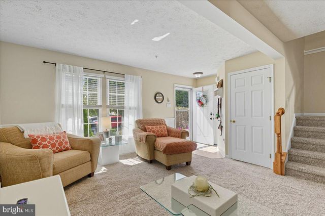 5213 CASTLESTONE DR, Baltimore, MD 21237