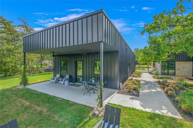 748 S Rosemary Drive, Bryan, TX 77802