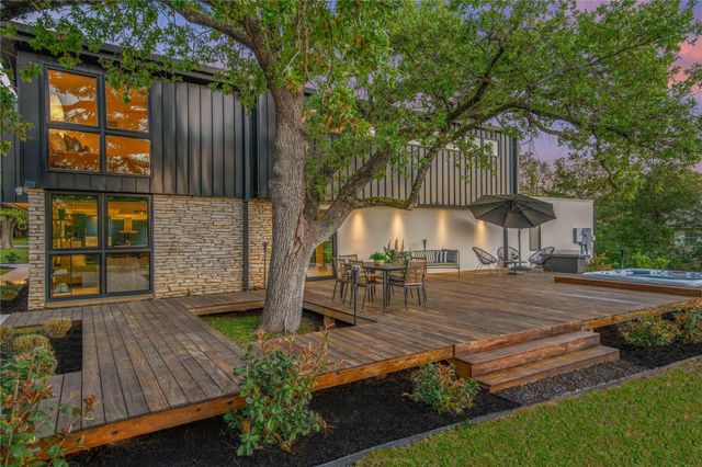 748 S Rosemary Drive, Bryan, TX 77802