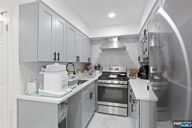 3912 Liberty Avenue, North Bergen, NJ 07047