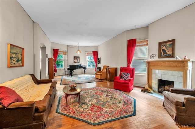 524 Norwood Avenue, Buffalo, NY 14222