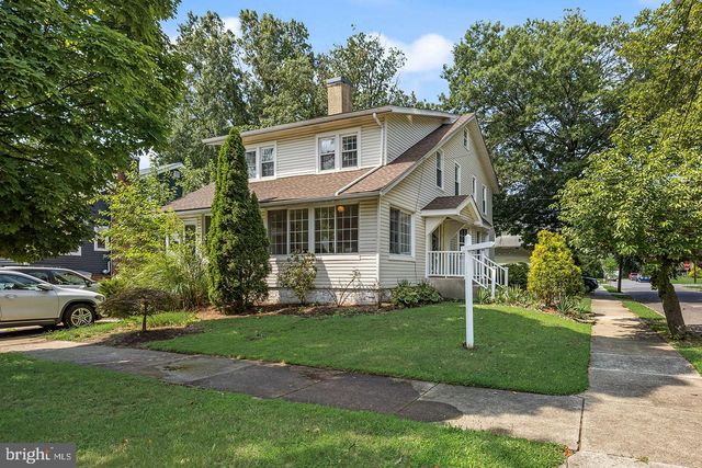 7 LAKE SHORE DR, Collingswood, NJ 08108