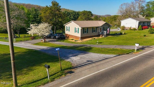 814 Frank Jones Road, Johnson City, TN 37601