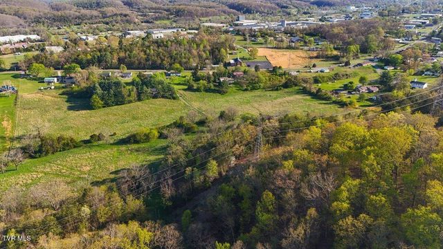 814 Frank Jones Road, Johnson City, TN 37601