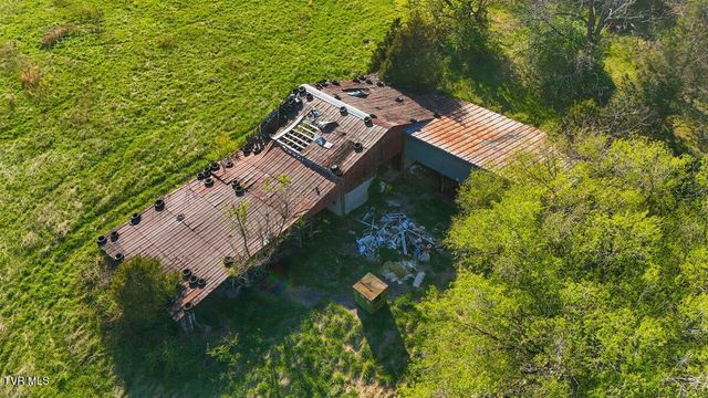 814 Frank Jones Road, Johnson City, TN 37601