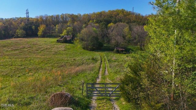 814 Frank Jones Road, Johnson City, TN 37601