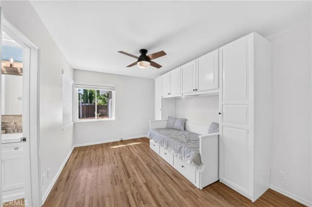 22817 Burbank Boulevard, Woodland Hills, CA 91367